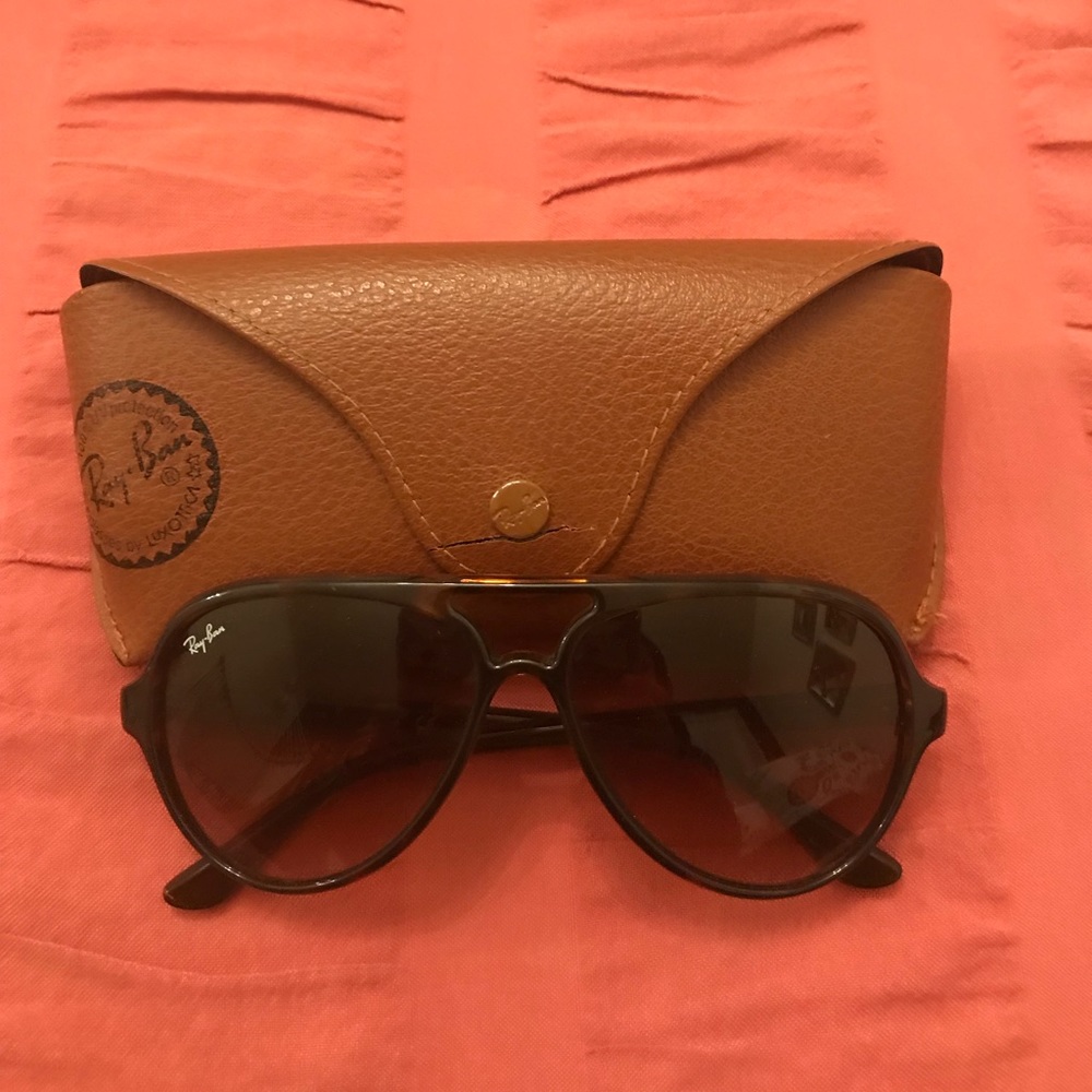 Ray-Ban Aviator Sunglasses